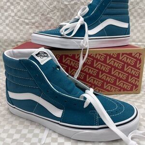 Vans WMNS Sk8-Hi
Blue Coral/True White Sneakers 
VN0A32QG9EM High-Top